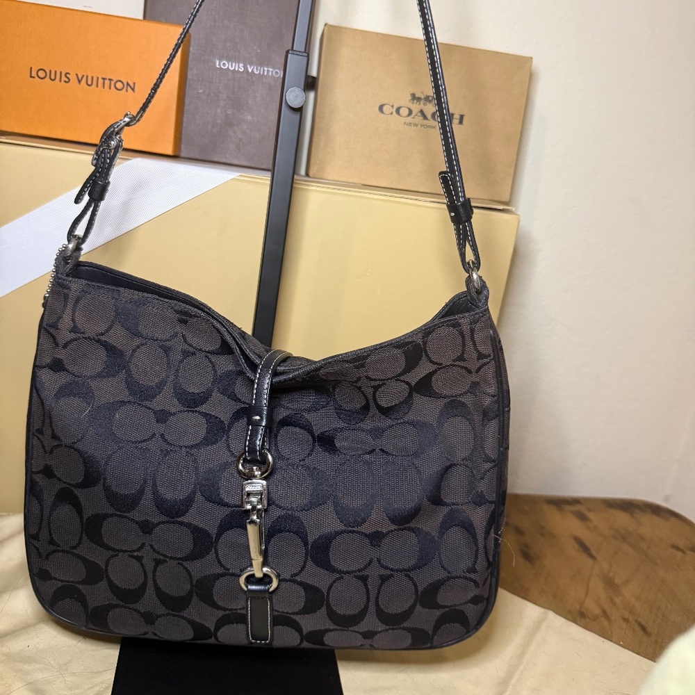 Vintage Coach Hampton Clip Hand Bag